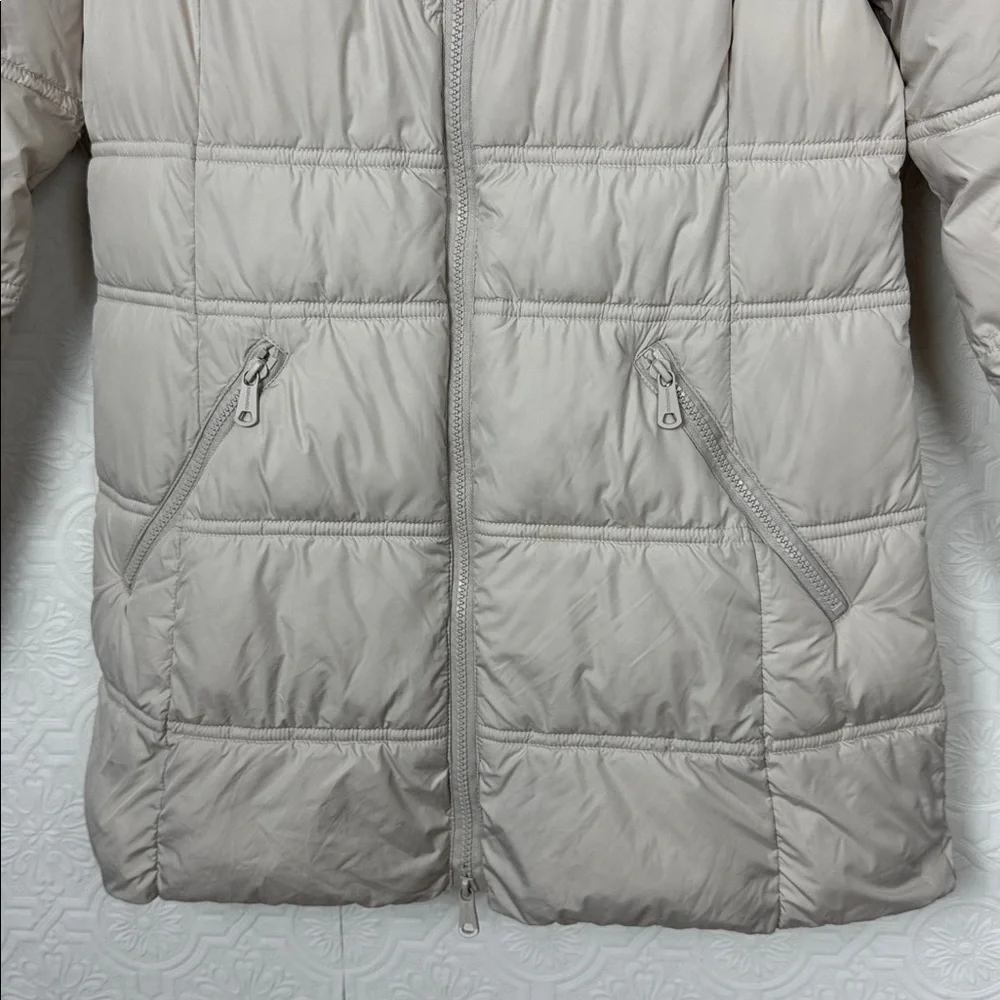 Bernardo EcoPlume Taupe Hooded Puffer Coat Recycled Insulation Size Small‎ Cream